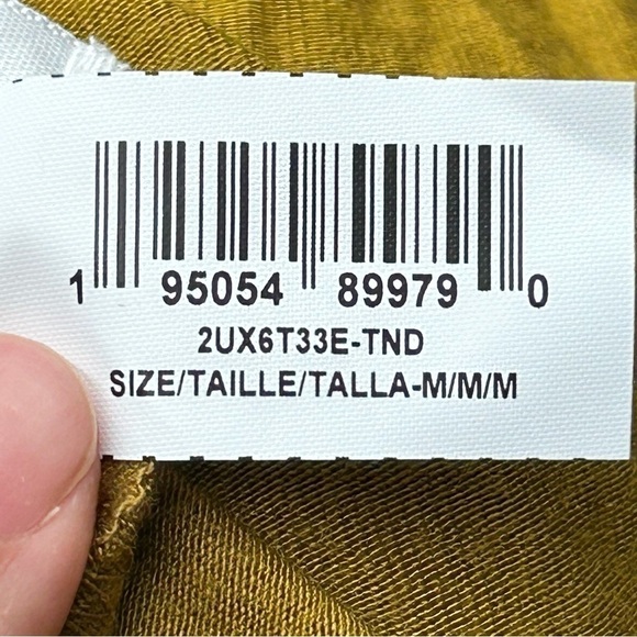 BCBGMAXAZRIA revolve Knit Asymmetrical Top - Picture 3 of 9